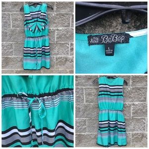 Bebop Green, Black and White Dress Size L pockets!